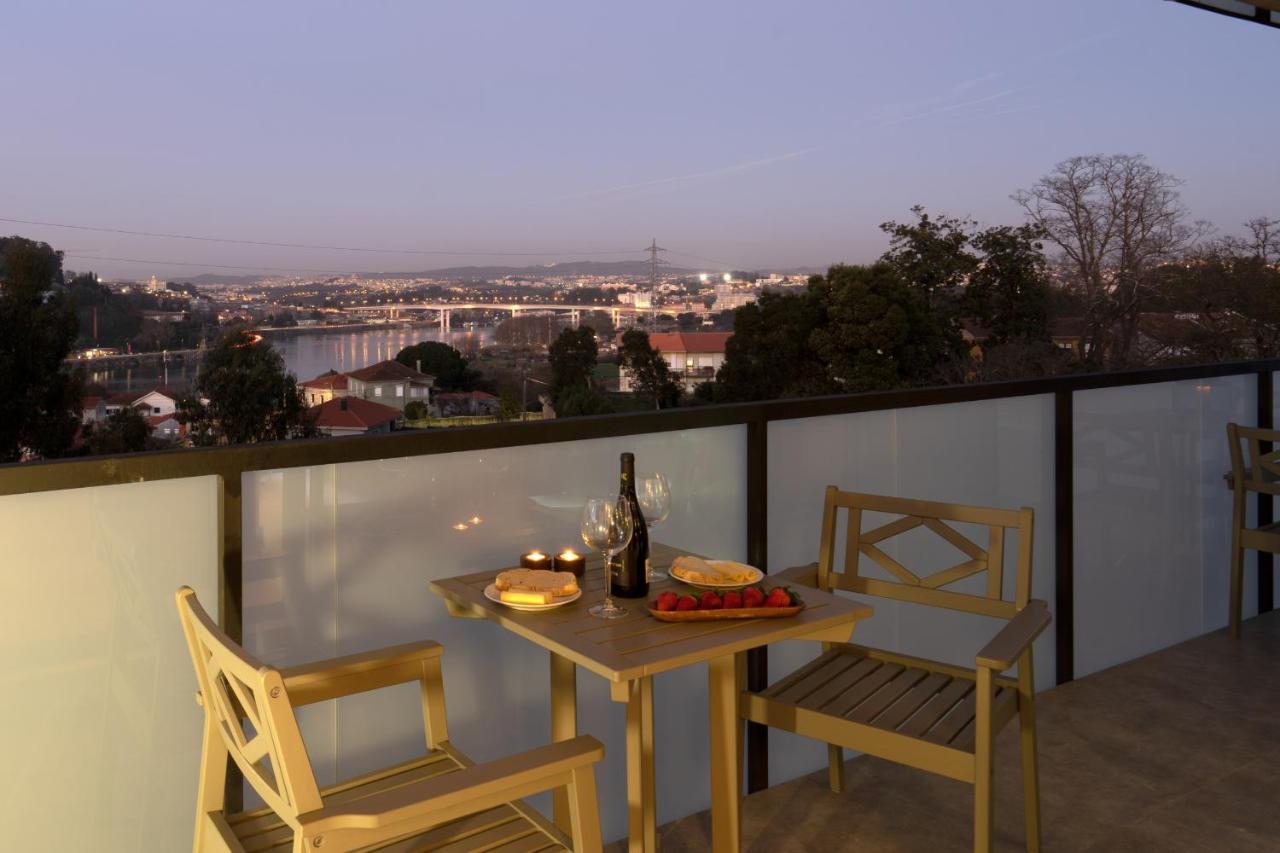 וילה נובה דה גאיה Host Wise - Luxurious Impressive Apartment - Balcony And Pool מראה חיצוני תמונה