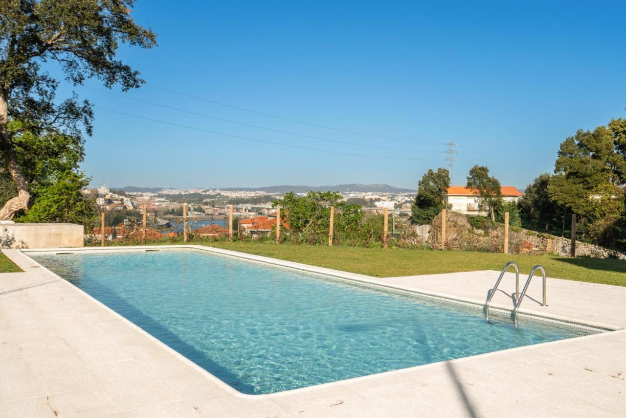 וילה נובה דה גאיה Host Wise - Luxurious Impressive Apartment - Balcony And Pool מראה חיצוני תמונה