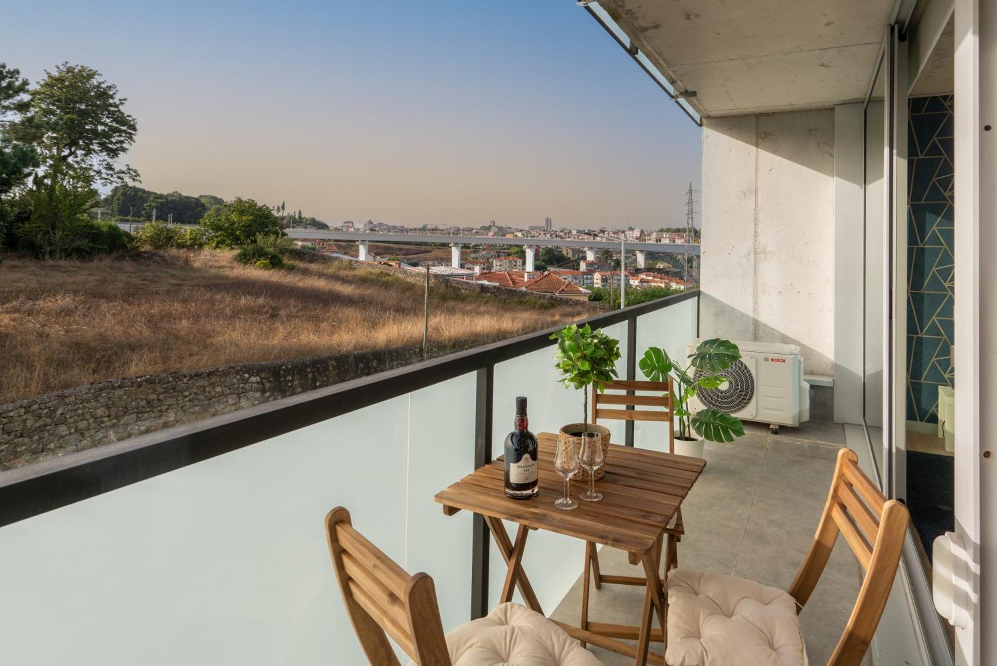 וילה נובה דה גאיה Host Wise - Luxurious Impressive Apartment - Balcony And Pool מראה חיצוני תמונה