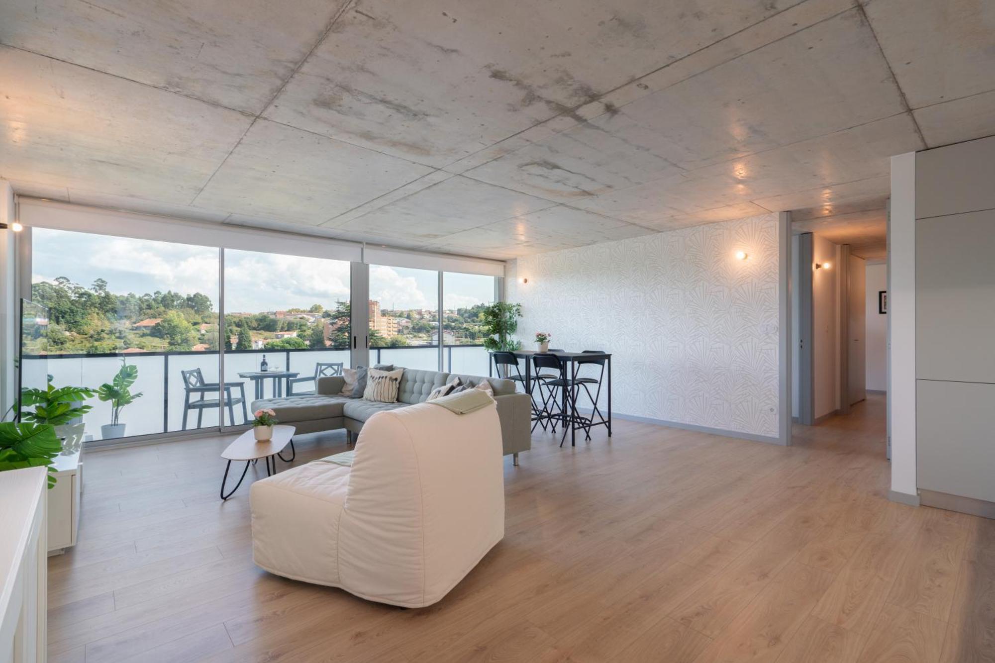 וילה נובה דה גאיה Host Wise - Luxurious Impressive Apartment - Balcony And Pool חדר תמונה