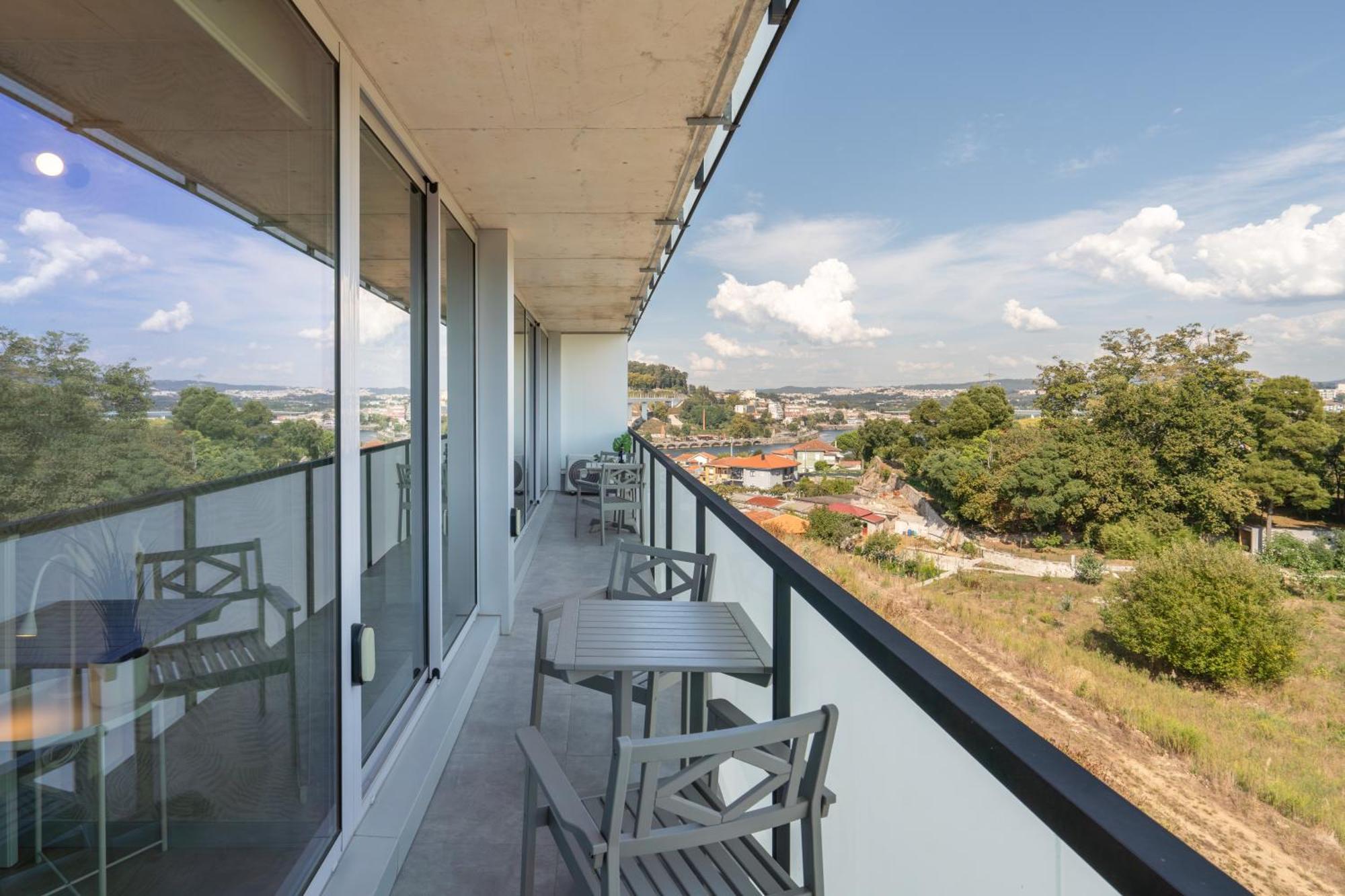 וילה נובה דה גאיה Host Wise - Luxurious Impressive Apartment - Balcony And Pool חדר תמונה
