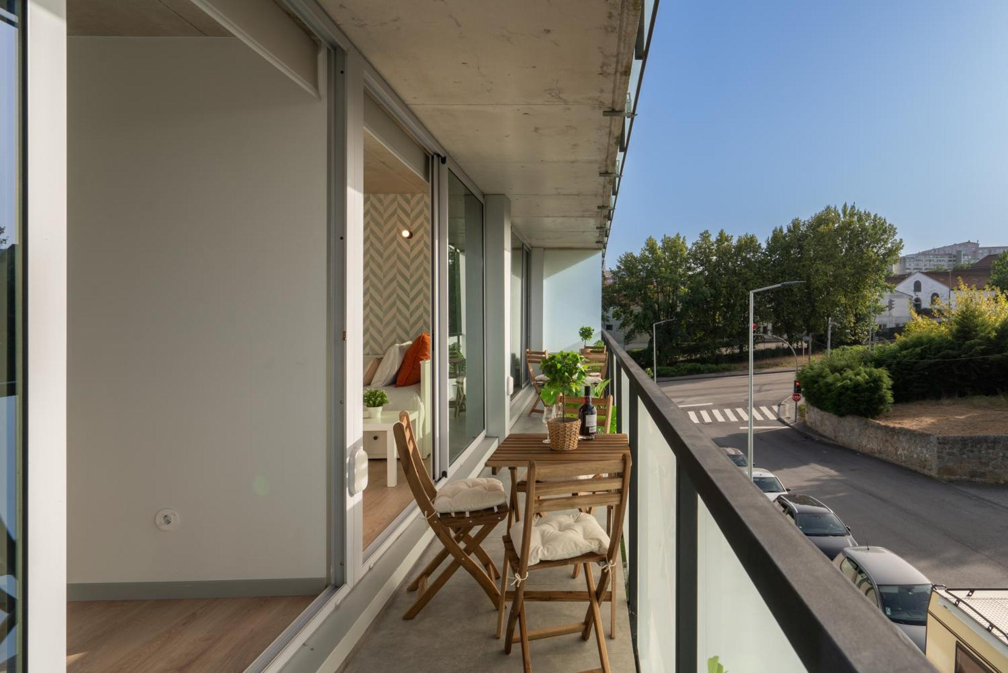 וילה נובה דה גאיה Host Wise - Luxurious Impressive Apartment - Balcony And Pool חדר תמונה